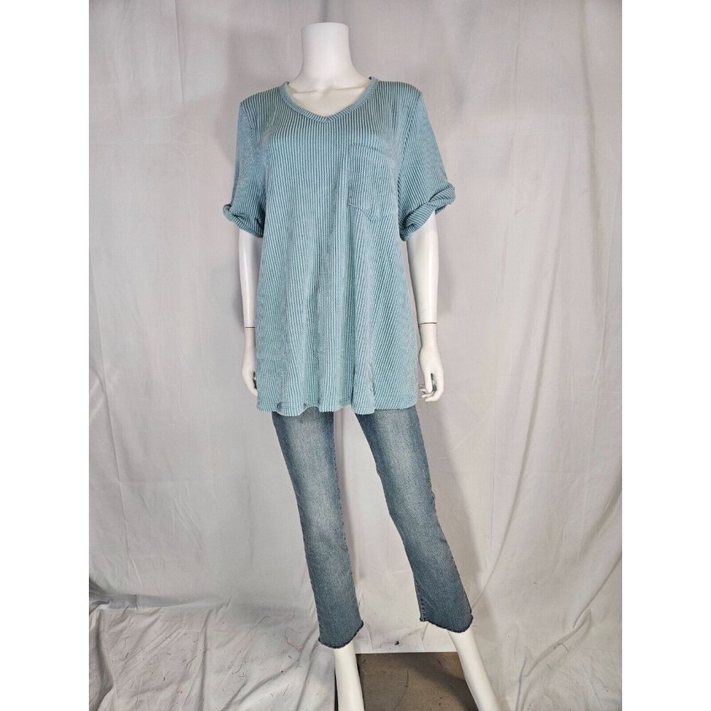 Entro Sage V-Neck Ribbed Short Cap Sleeve Front Pocket Shirt